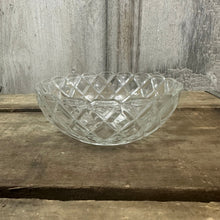 Load image into Gallery viewer, Anchor Hocking Salad Bowl (4 available)
