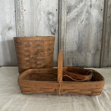 Load image into Gallery viewer, Set of 3 Longaberger Baskets
