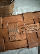 Load image into Gallery viewer, Set of 3 Longaberger Baskets
