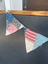Load image into Gallery viewer, Red, White, Blue Quilt Pennant Garland
