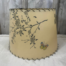 Load image into Gallery viewer, Butterfly Lamp Shade
