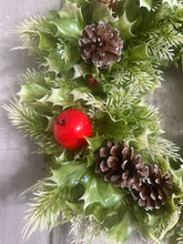 Load image into Gallery viewer, Vintage Plastic Wreath with Apples
