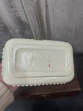 Load image into Gallery viewer, Cream Haeger Planter
