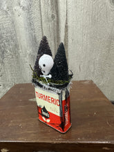 Load image into Gallery viewer, Skeleton in Turmeric Tin
