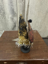 Load image into Gallery viewer, Jack O'Lantern on Pedestal
