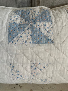 Pinwheel Quilt Pillow