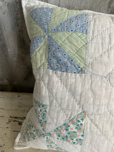 Load image into Gallery viewer, Pinwheel Quilt Pillow
