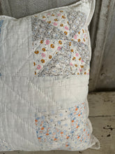 Load image into Gallery viewer, Pinwheel Quilt Pillow
