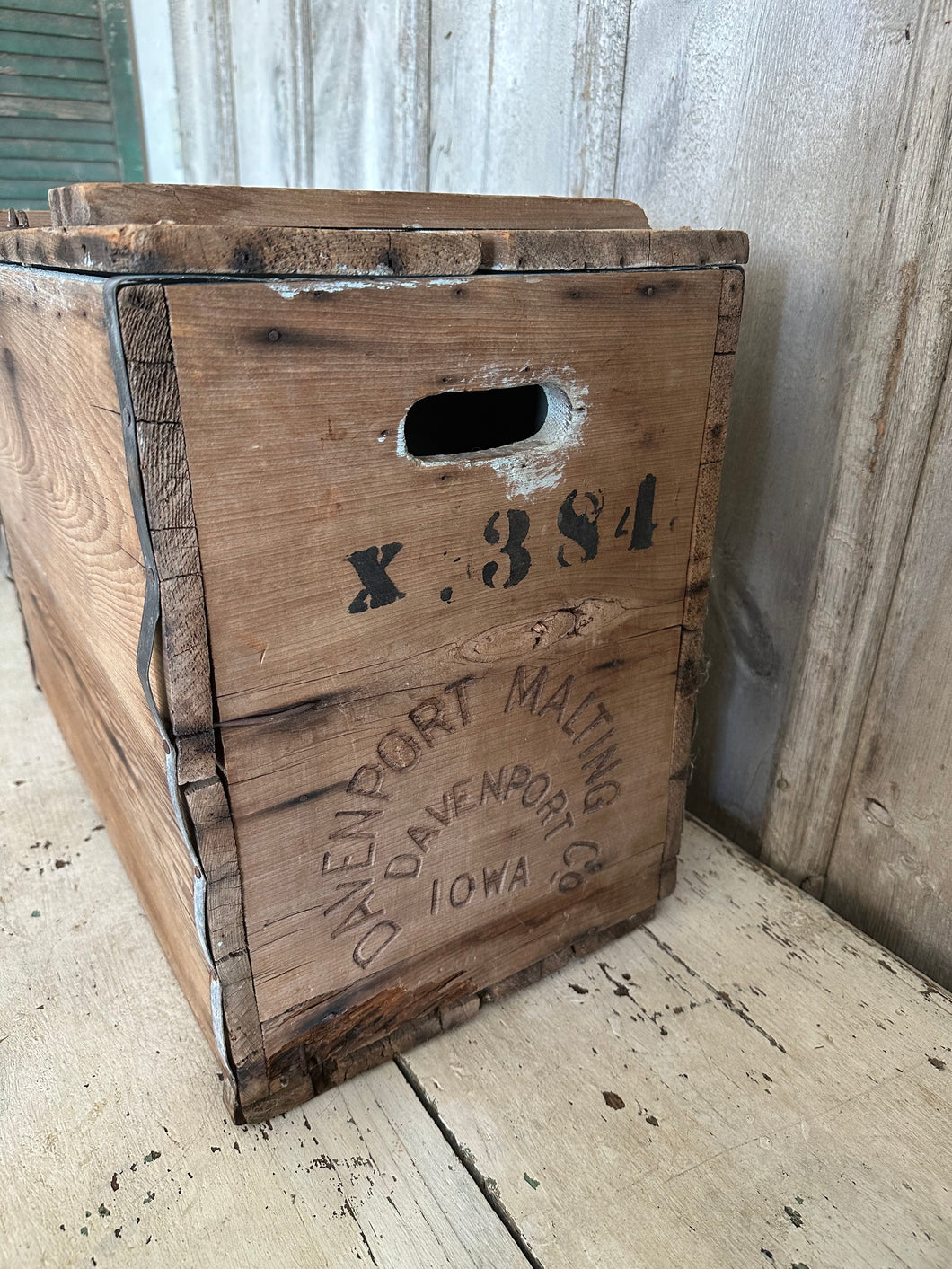 Davenport Iowa Wooden Box {LOCAL PICK UP ONLY}