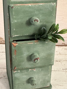 Little Green Drawers