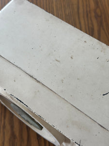 Crusty Old Motorola Radio