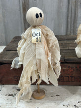 Load image into Gallery viewer, Tattered Ghost 32
