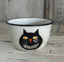 Load image into Gallery viewer, Black Cat on White Cup
