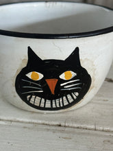 Load image into Gallery viewer, Black Cat on White Cup
