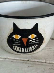 Black Cat on White Cup