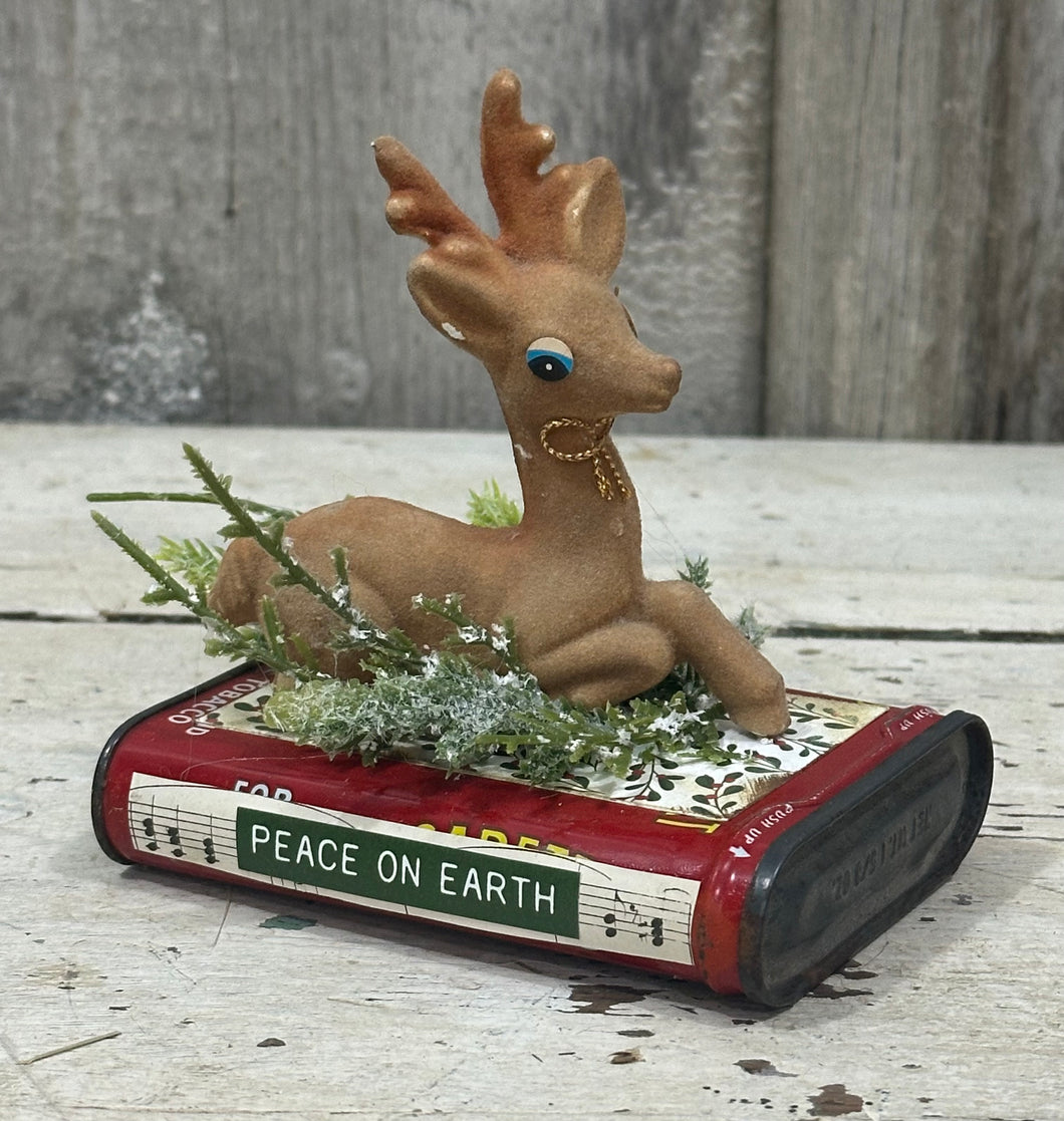 Flocked Deer on Tobacco Tin {Peace on Earth}
