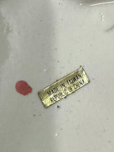 Load image into Gallery viewer, Santa Planter, Marked Taiwan
