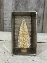Load image into Gallery viewer, Mini Loaf Pan w/White Tree 1
