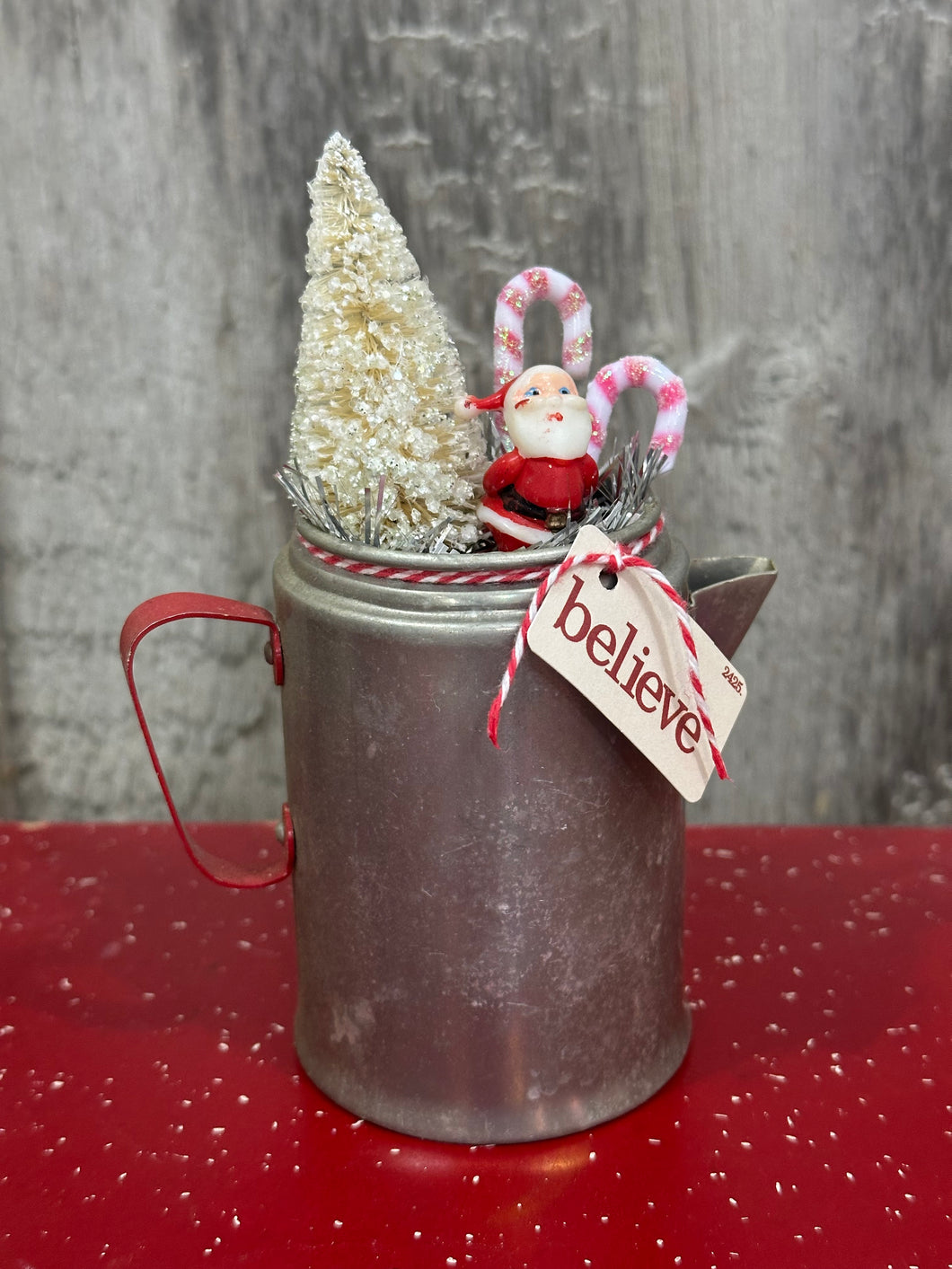 Santa + Trees in Toy Pot 1