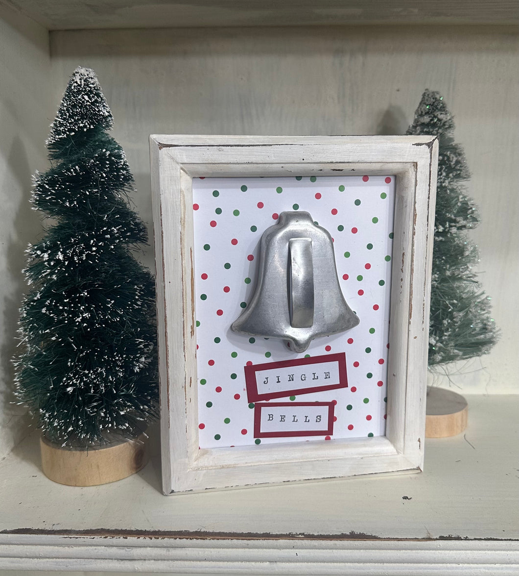 4} Jingle Bells w/Cookie Cutter