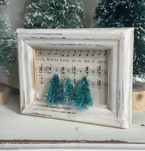 Load image into Gallery viewer, 29} Mini Frame: Frosty Air
