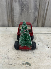 Load image into Gallery viewer, 1} Buddy L Truck w/Tree
