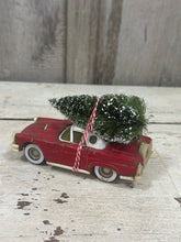 Load image into Gallery viewer, 9} Car, kinda rough, w/Tree
