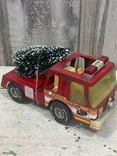 Load image into Gallery viewer, 10} BIG Fire Truck, kind rough, w/Tree

