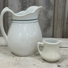 Load image into Gallery viewer, 2 Restaurant Pieces
