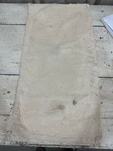 Load image into Gallery viewer, Alfalfa Sac
