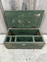 Load image into Gallery viewer, Green Divided Box w/Lid
