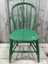 Load image into Gallery viewer, Green Chair [LOCAL PICK UP ONLY]
