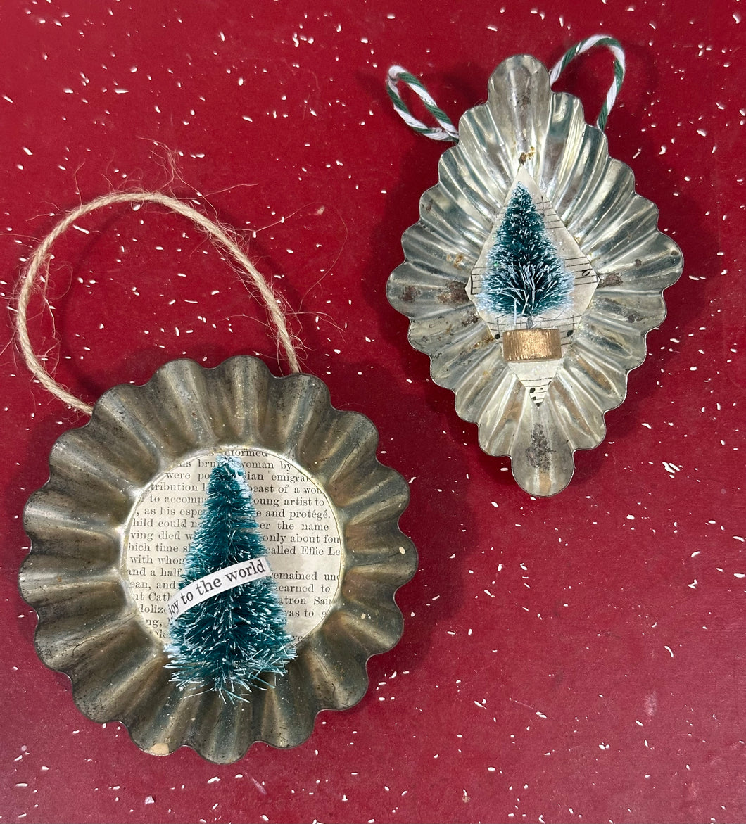 19) Joy to the World