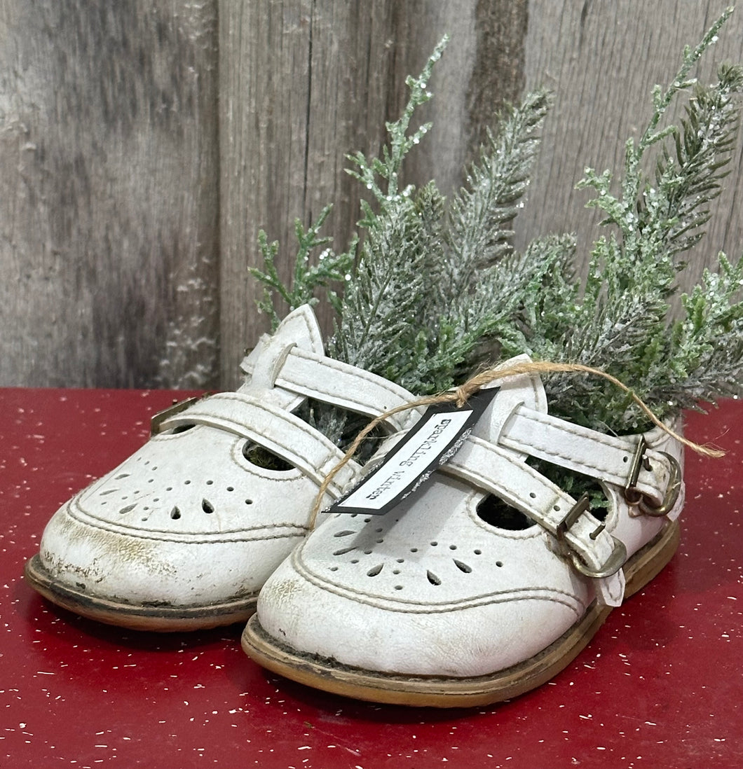 Baby Shoes: Sparkling Winter