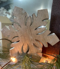 Load image into Gallery viewer, Mango Snowflake 1
