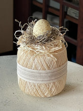 Load image into Gallery viewer, Crochet Spool w/Egg (cream)
