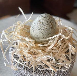 Crochet Spool w/Egg (grey)